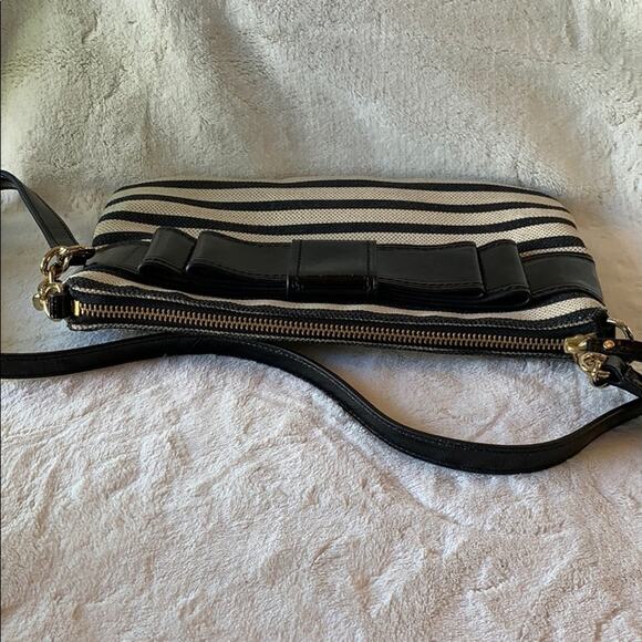 Kate Spade Alice Court Celina Black Cream Stripe Patent Leather Crossbody Bag - Picture 6 of 9